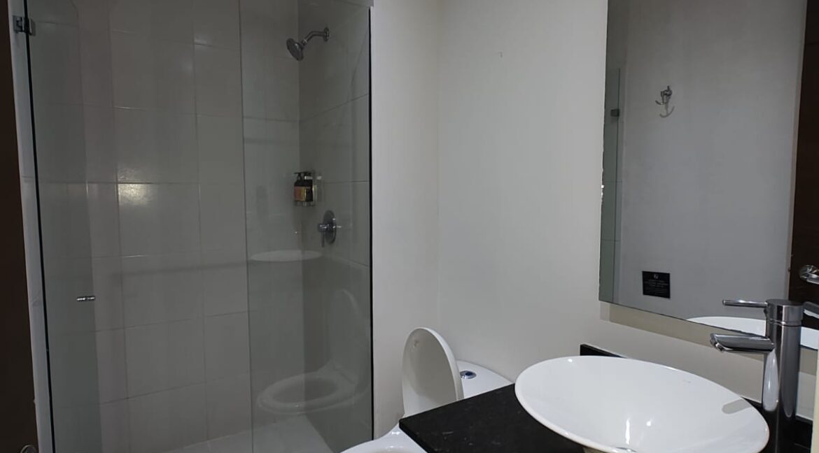 BAÑO 1