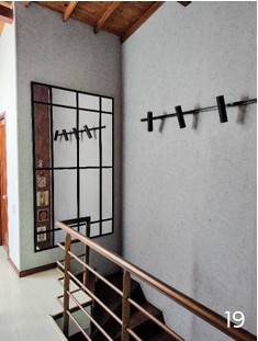 HALL2