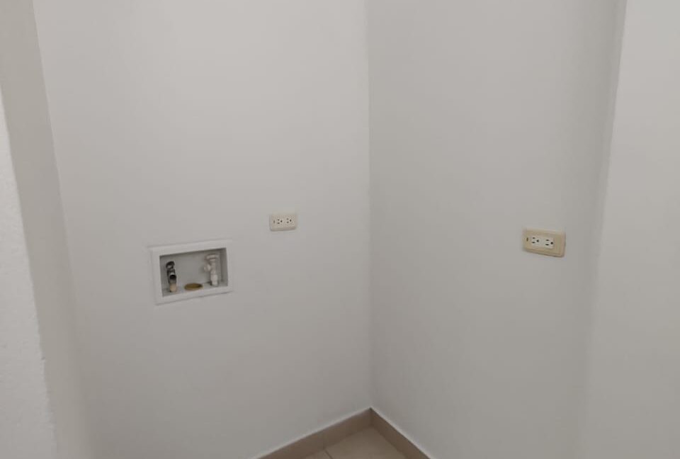 ZONA DE ROPAS